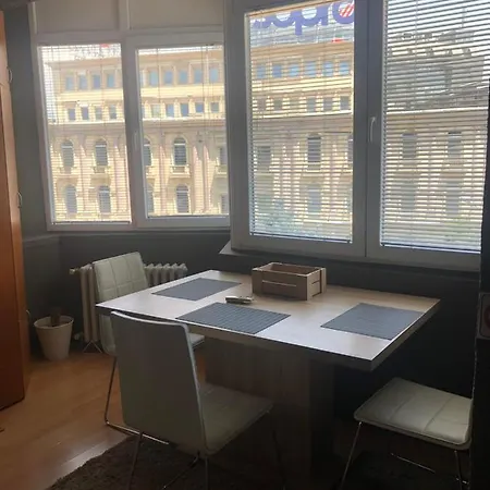 Plaza Апартаменти