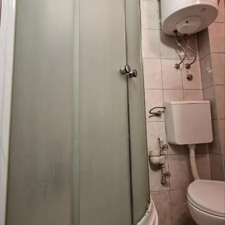 Apartment Plaza
