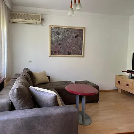 Апартаменти Plaza Скоп'є