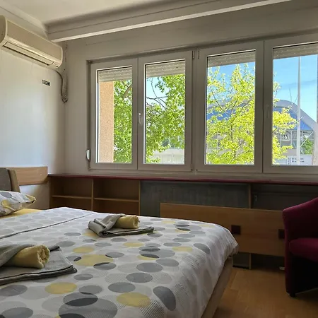 Plaza Апартаменти Скоп'є